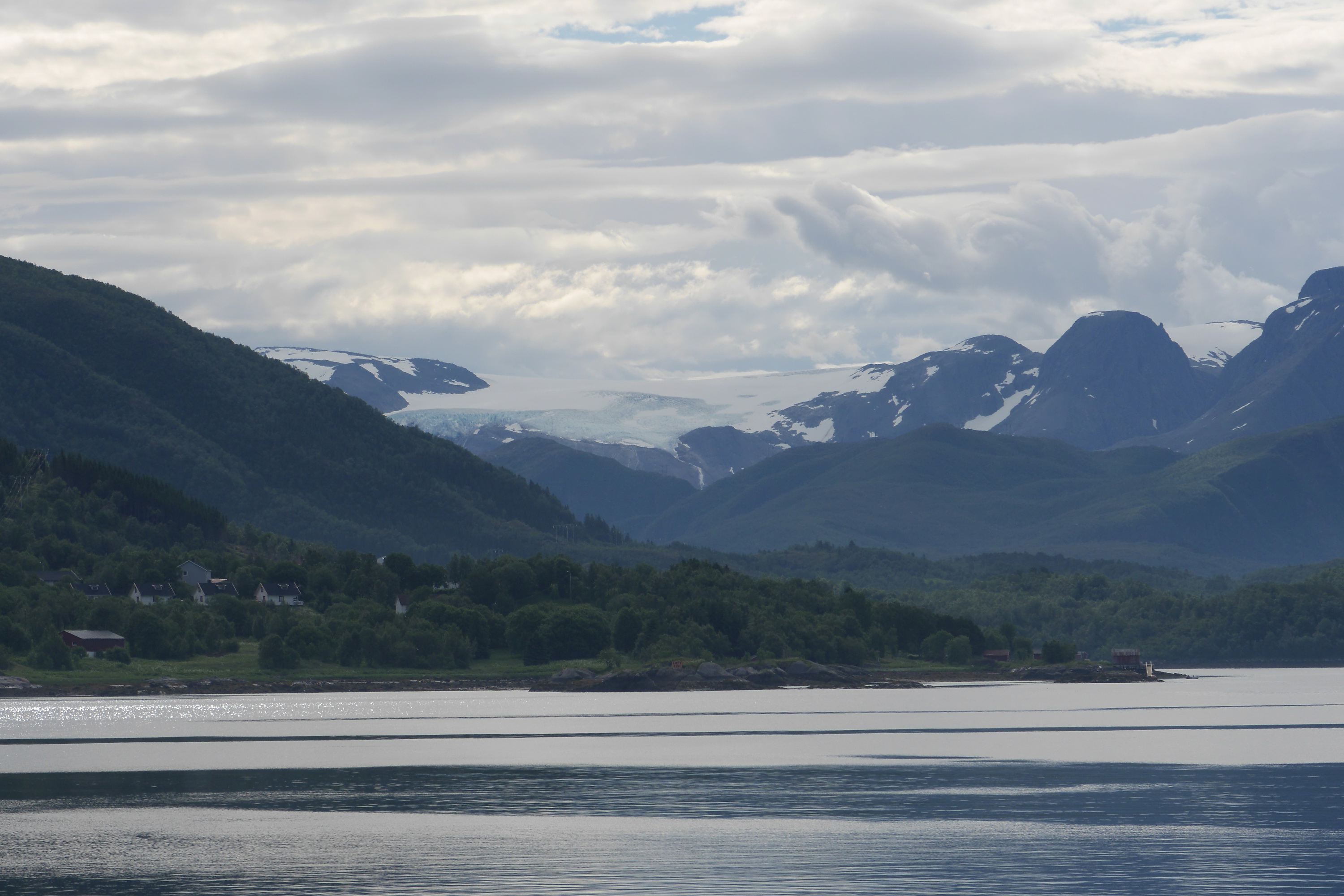 Ausflug zum Svartisen Gletscher